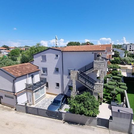 Apartment Denis Medulin Ngoại thất bức ảnh