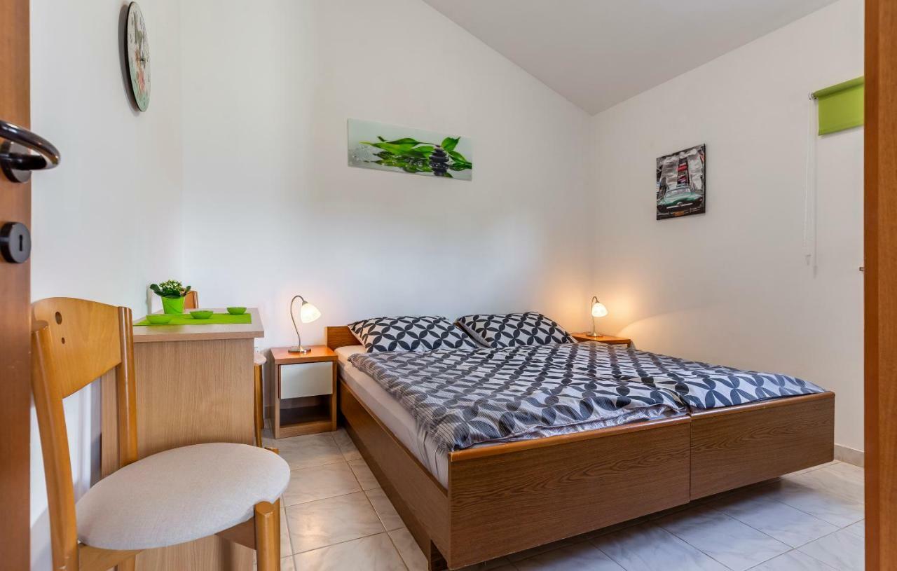 Apartment Denis Medulin Ngoại thất bức ảnh