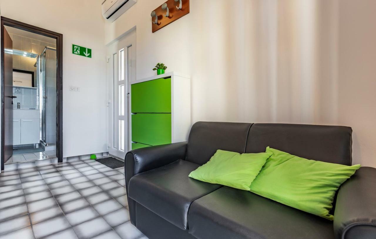 Apartment Denis Medulin Ngoại thất bức ảnh